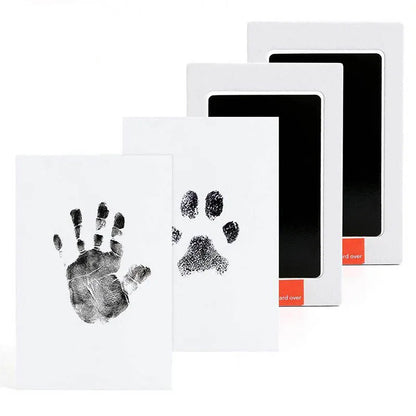 GreenAuraa® Husky Dog Paw Print Station